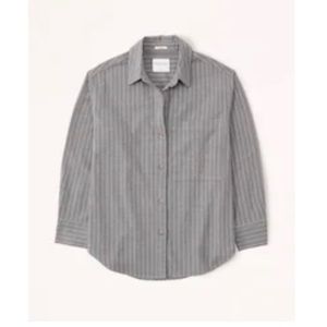 A&F Oversized women’s flannel